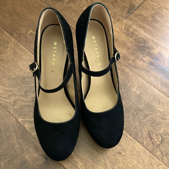 Black metaphor high heels - Picture 2 of 3